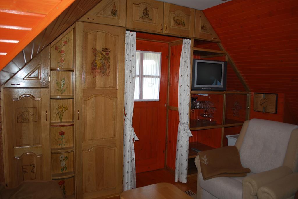 Apartma Mihovc Камнік Номер фото