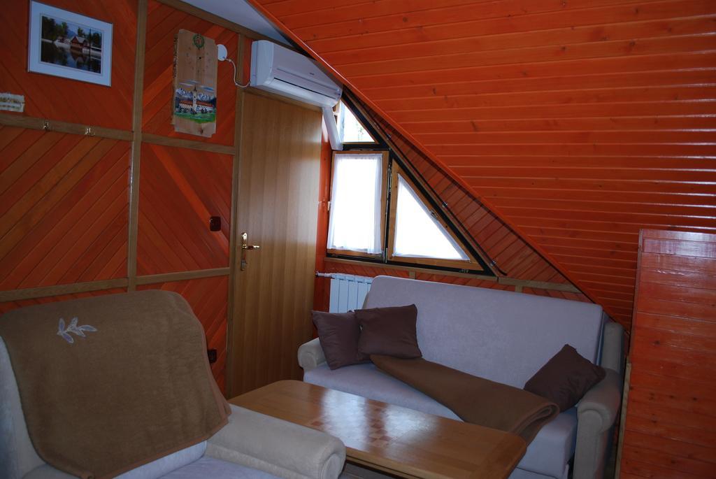 Apartma Mihovc Камнік Номер фото